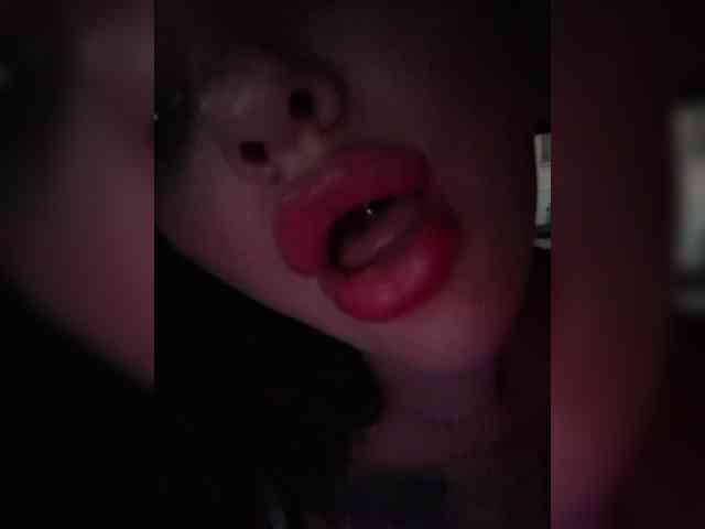 pupaa webcam