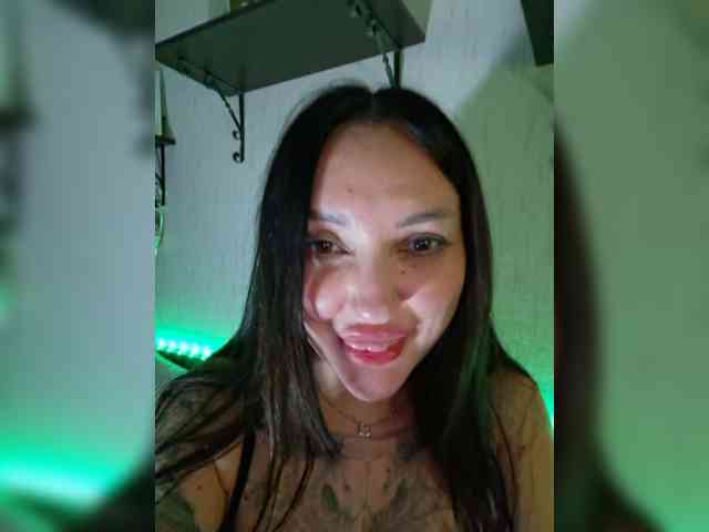 pupaa webcam