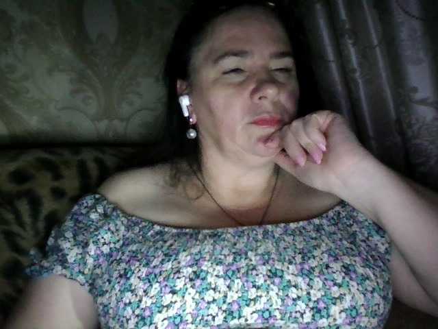CharmingLady live cam preview