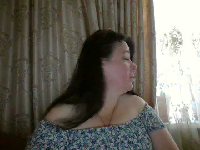 CharmingLady, en vivo ahora en BongaCams