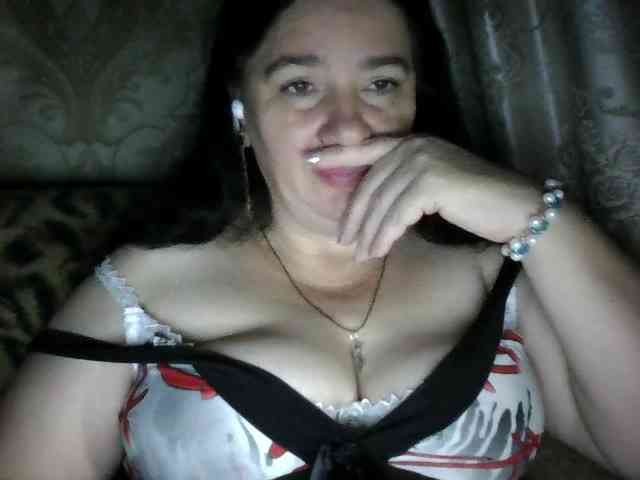 CharmingLady webcam