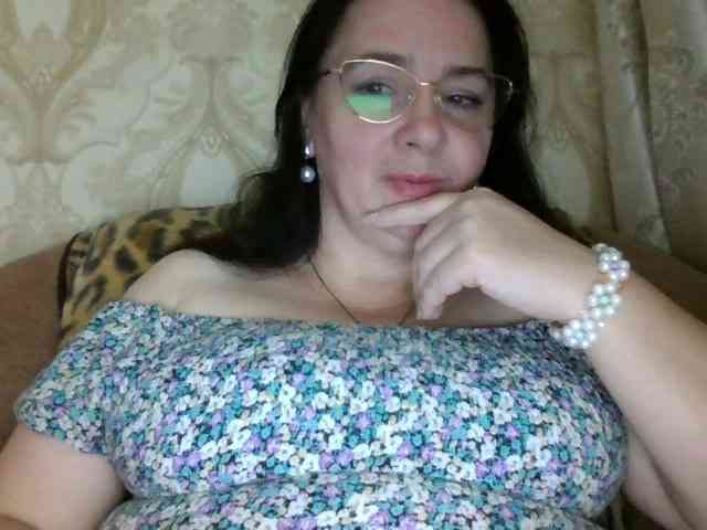 CharmingLady webcam