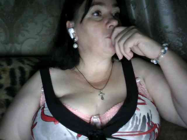 CharmingLady webcam