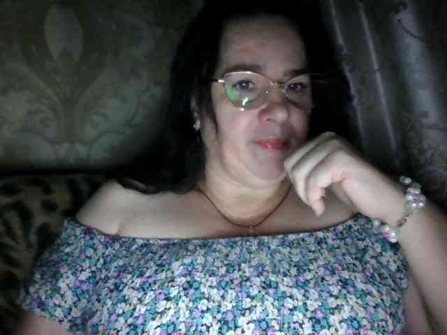 CharmingLady webcam