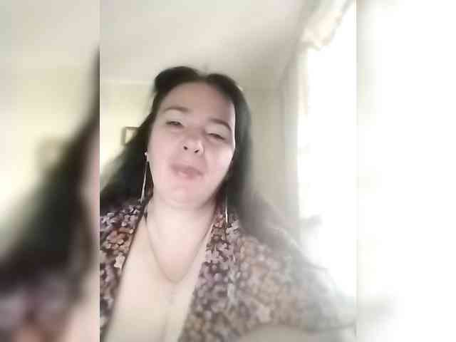 CharmingLady webcam