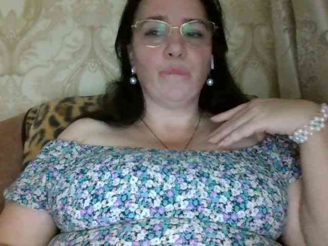 CharmingLady webcam