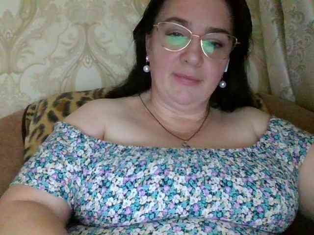 CharmingLady webcam