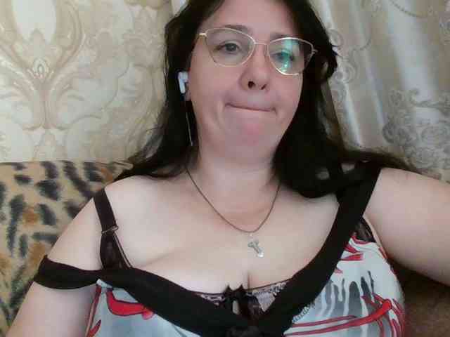 CharmingLady webcam