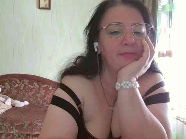 CharmingLady webcam