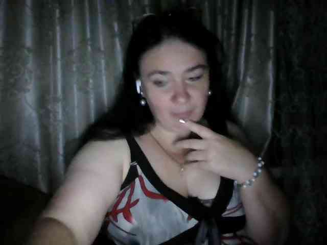 CharmingLady webcam