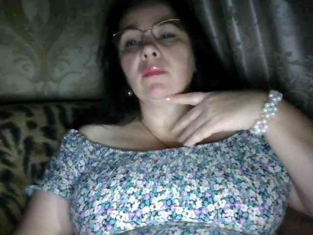 CharmingLady webcam