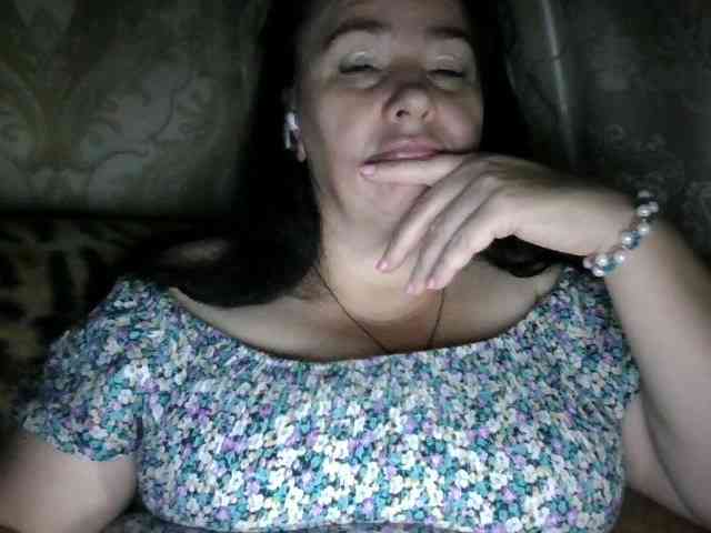 CharmingLady webcam