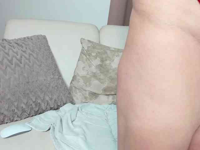 BustyNatascha-Milf webcam