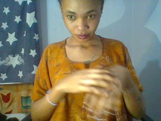Prettie-brownskin's Live Webcam