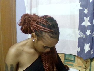 Prettie-brownskin Porn Show