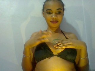 Prettie-brownskin Porn Show