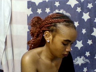 Prettie-brownskin's Live Webcam