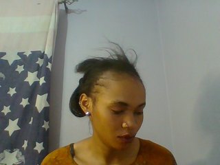 Prettie-brownskin's Live Webcam