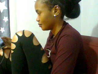 Prettie-brownskin Porn Show