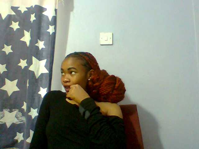 Prettie-brownskin live cam on BongaCams