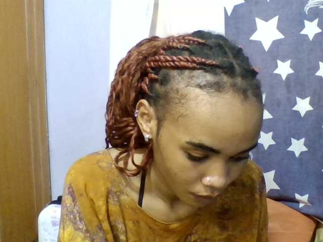 Prettie-brownskin live cam on BongaCams