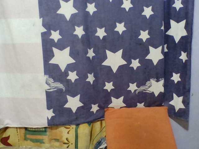 Prettie-brownskin live cam on BongaCams