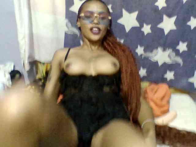 Prettie-brownskin Prettie-brownskin