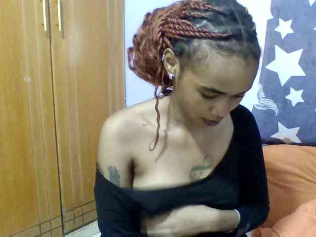 Prettie-brownskin Prettie-brownskin