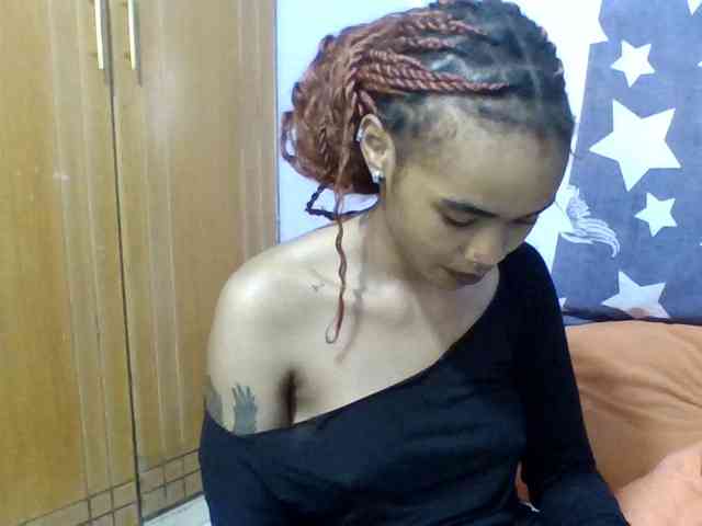 Prettie-brownskin Prettie-brownskin