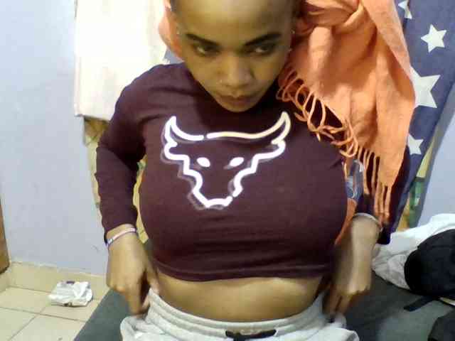 Prettie-brownskin Prettie-brownskin