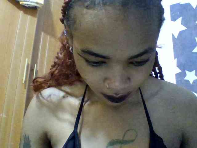 Prettie-brownskin Prettie-brownskin