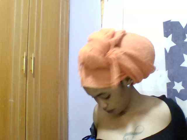 Prettie-brownskin Prettie-brownskin