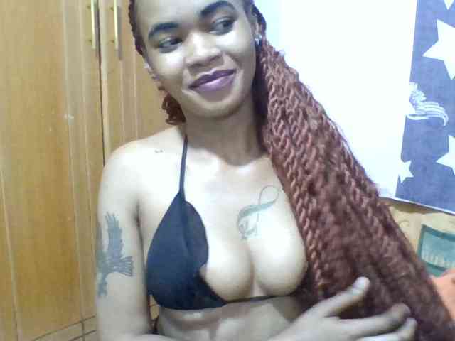 Prettie-brownskin Prettie-brownskin