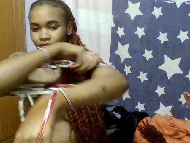 Prettie-brownskin Prettie-brownskin
