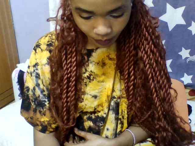 Prettie-brownskin Prettie-brownskin