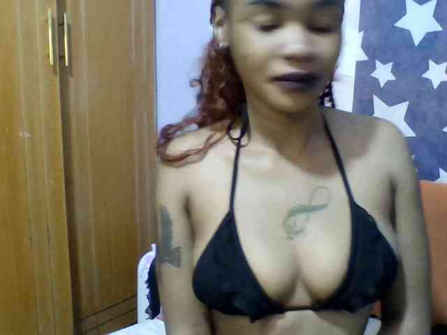 Prettie-brownskin Prettie-brownskin