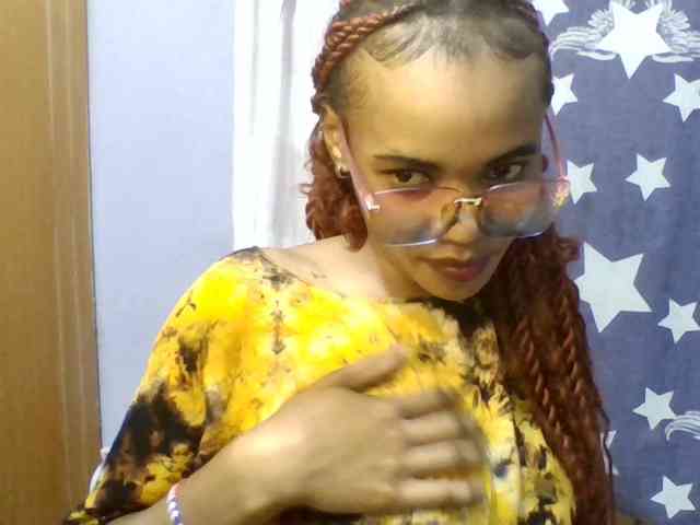 Prettie-brownskin Prettie-brownskin