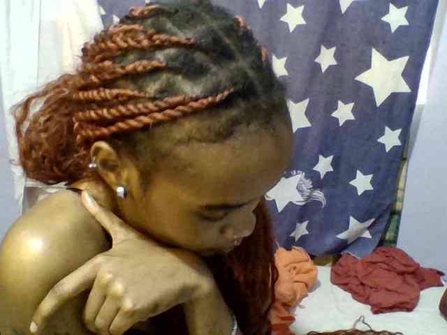 Prettie-brownskin Prettie-brownskin