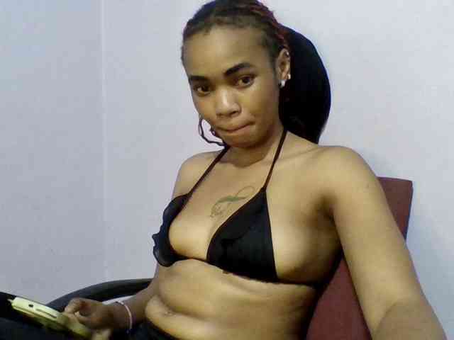 Prettie-brownskin Prettie-brownskin
