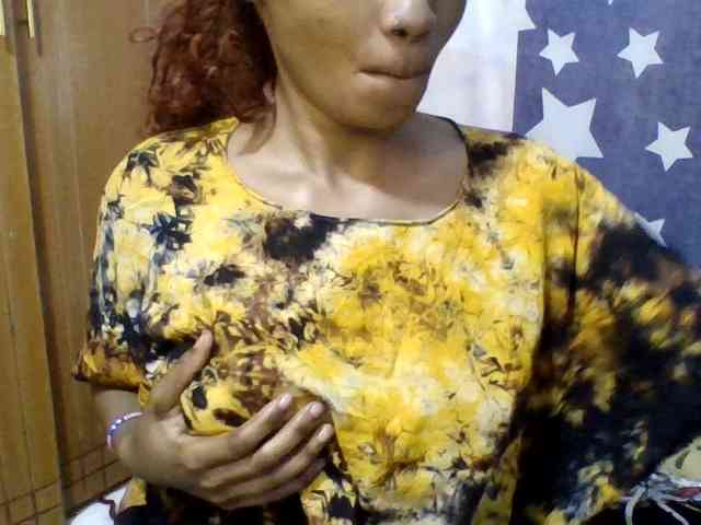 Prettie-brownskin Prettie-brownskin