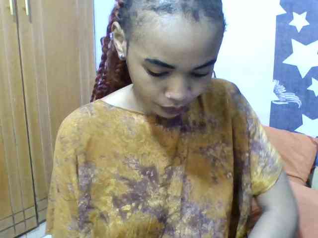 Prettie-brownskin Prettie-brownskin