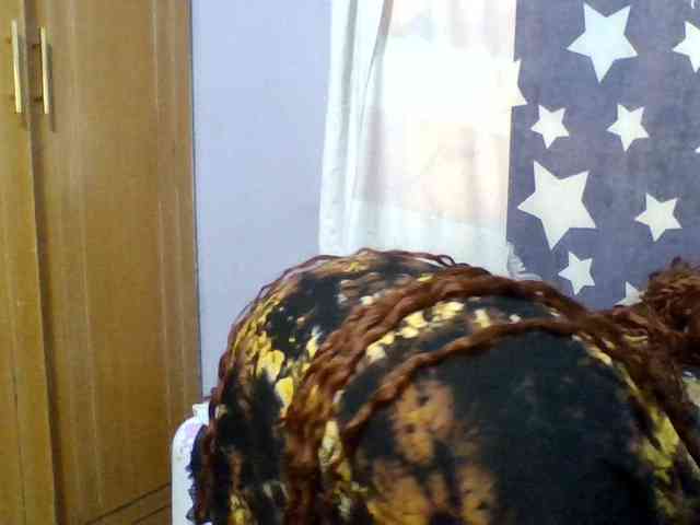 Prettie-brownskin Prettie-brownskin