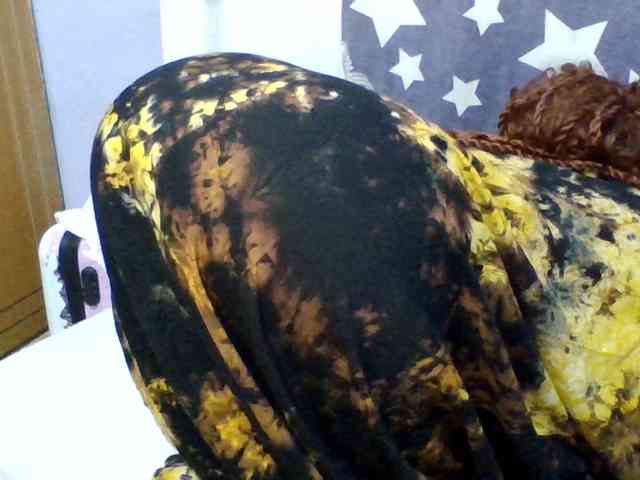 Prettie-brownskin webcam