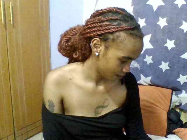 Prettie-brownskin Prettie-brownskin