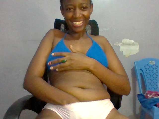 Sexie-babe live cam on BongaCams