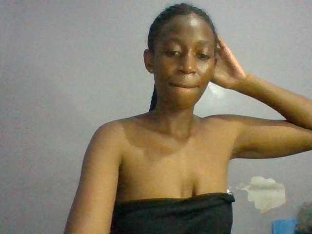 Sexie-babe live cam on BongaCams