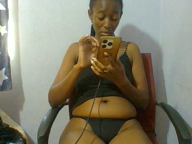 Sexie-babe live cam on BongaCams
