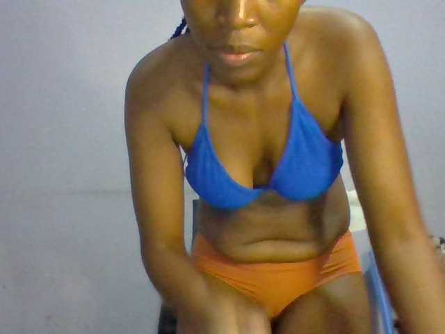 Sexie-babe live cam on BongaCams