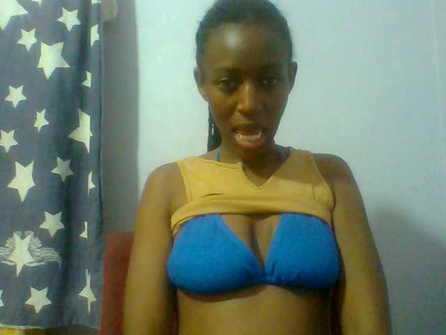 Sexie-babe live cam on BongaCams