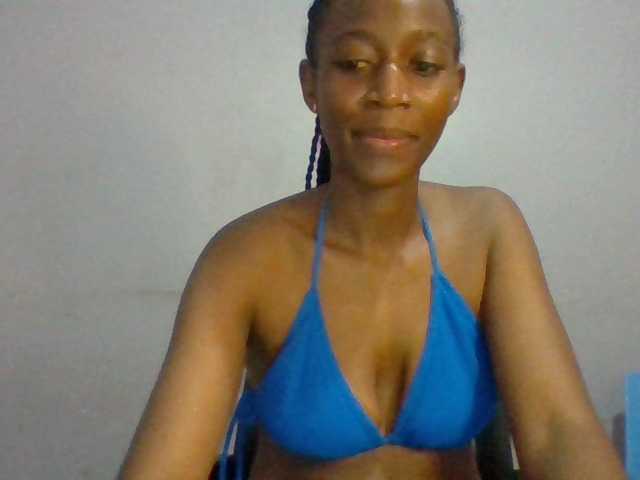 Sexie-babe live cam on BongaCams